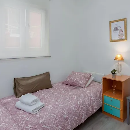 Apartamento Balmoralia En Puerto Chico. A Un Paso De La Bahia *