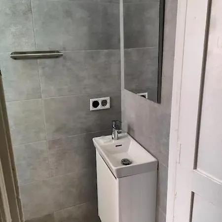 Apartamento Balmoralia En Puerto Chico. A Un Paso De La Bahia *